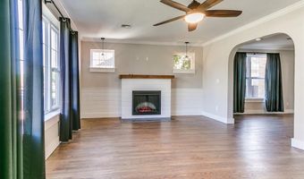 1127 S 19th St, Chickasha, OK 73018