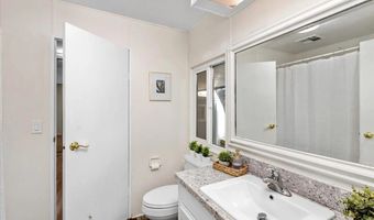 7326 San Bartolo St 220, Carlsbad, CA 92011