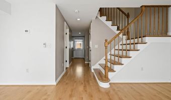 40 Web Ave 221, North Kingstown, RI 02852