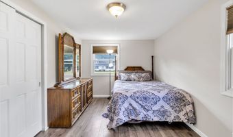 12485 N Lawn Ct, Alden, NY 14004