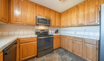 6679 Meadowlark Ln, Anderson, CA 96007