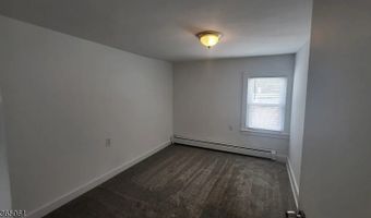 60 E Mc Farlan St Abc 1, Andover, NJ 07801