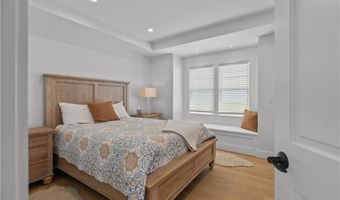 109 Carroll Ave, Newport, RI 02840