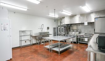 2180 Section Line Rd, Albertville, AL 35950