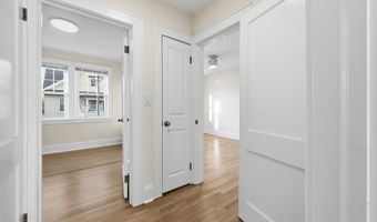 44 Lorraine Ter 2, Bridgeport, CT 06604