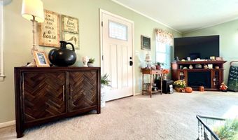 2858 Hillside Dr, Bedford, IN 47421