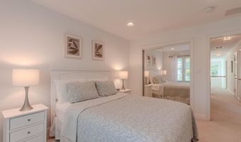 105 Congressional Dr, Cape May Court House, NJ 08210
