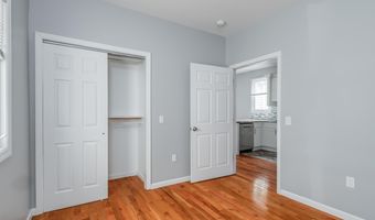 164 AVENUE B 2, Bayonne, NJ 07002