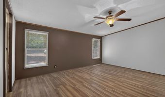 623 Barn Rd, Bonneau, SC 29431