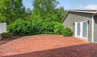414 Holly Hills Dr, Altavista, VA 24517