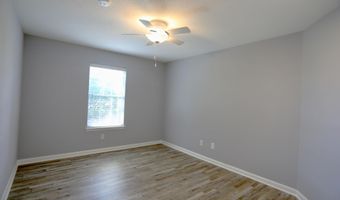 717 Chancery Ln, Aberdeen, NC 28315