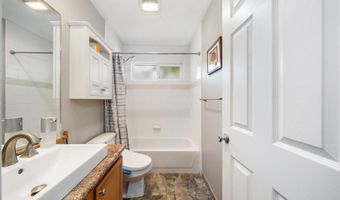 214 Kauhaa St, Kihei, HI 96753