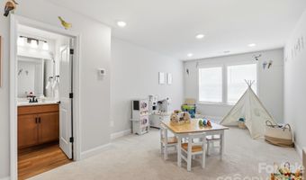 1128 Drummond Ave, Charlotte, NC 28205