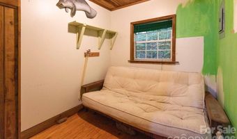 329 N Fork Rd, Barnardsville, NC 28709