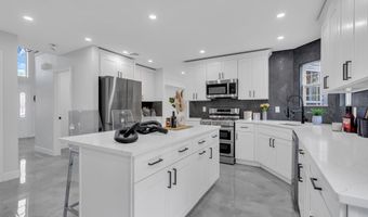 11 Orchid Ln, Barnegat, NJ 08005