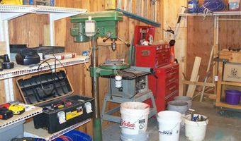 225 W Zeller St, North Liberty, IA 52317