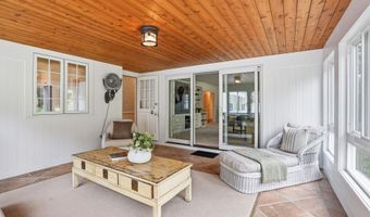 16 Storybrook Ln, Amherst, NH 03031