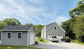 134 Pine Ledge Rd, Bangor, ME 04401