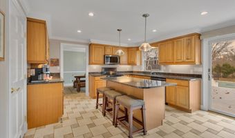 191 Pine St, Columbia, CT 06237