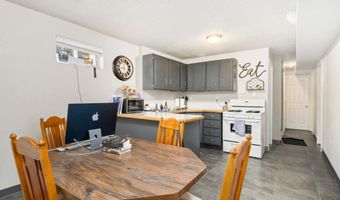 2119 E 11TH St, Cheyenne, WY 82001
