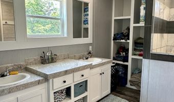 325 Seals Rd, Annville, KY 40402
