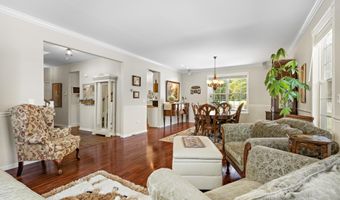 28 Hannah Lee Rd, Barnegat, NJ 08005