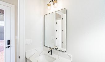 10 NE Armlei Dr, Andrews, TX 79714