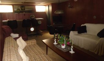 416 Duss Ave, Ambridge, PA 15003