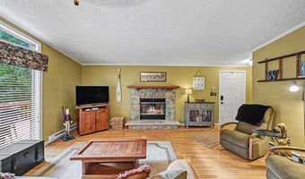 160 Ginsburg Cir, Albrightsville, PA 18210