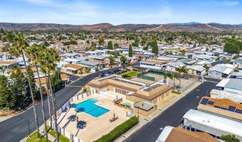 4660 N River Rd 17, Oceanside, CA 92057