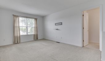 944 Angus Ln, Indianapolis, IN 46217