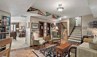 8250 Havelock Ct, Apple Valley, MN 55124