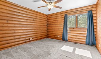 11597 Corp Ranch Rd, Ashland, OR 97520