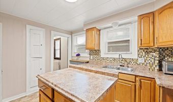 18 Fairfield Ave, Albany, NY 12205