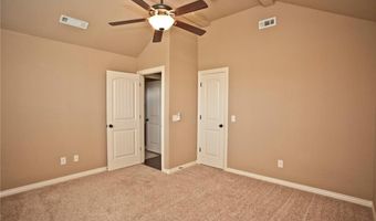 1906 Cypress St, Bentonville, AR 72713