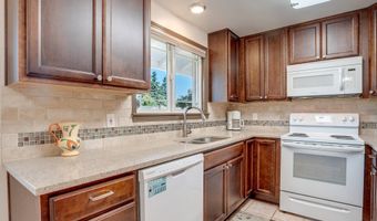 19600 S SOUTH END Rd, Oregon City, OR 97045
