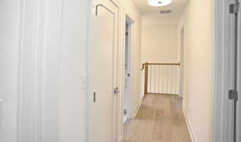 5 W Golfwood Rd, Beverly Shores, IN 46301