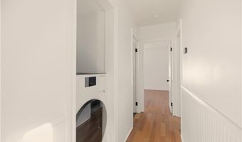 292 Sowams Rd, Barrington, RI 02806