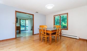 57 Milk St, Blackstone, MA 01504