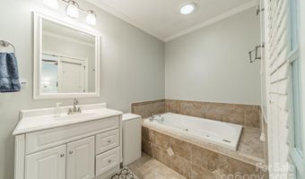 2915 Wesley Ave, Charlotte, NC 28205