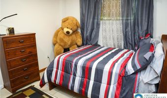3020 W Fairbanks St, Allentown, PA 18103