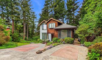 448 Tanglewood Rd, Arcata, CA 95521