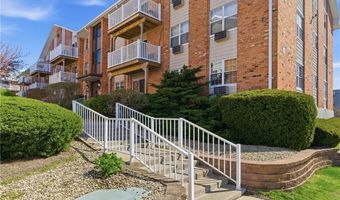 43 Bullocks Point Ave 8B, East Providence, RI 02915