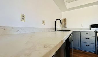 8709 Shone Ave SW, Albuquerque, NM 87121