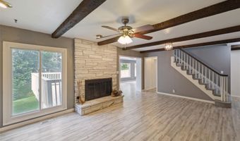1010 56th St, Des Moines, IA 50311