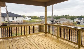 606 Ellis Cir, Adel, IA 50003