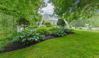88 Acre Hill Rd, Barnstable, MA 02630
