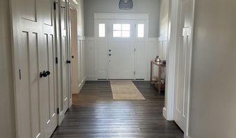 926 Stonehenge Dr, Bedford, IN 47421