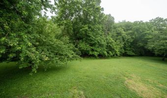 304 Sunset Dr, Aurora, IN 47001