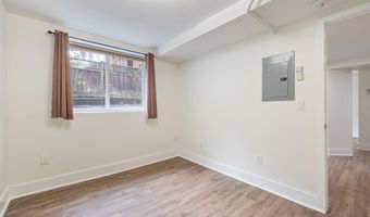 1514 NEWTON St NW B2, Washington, DC 20010